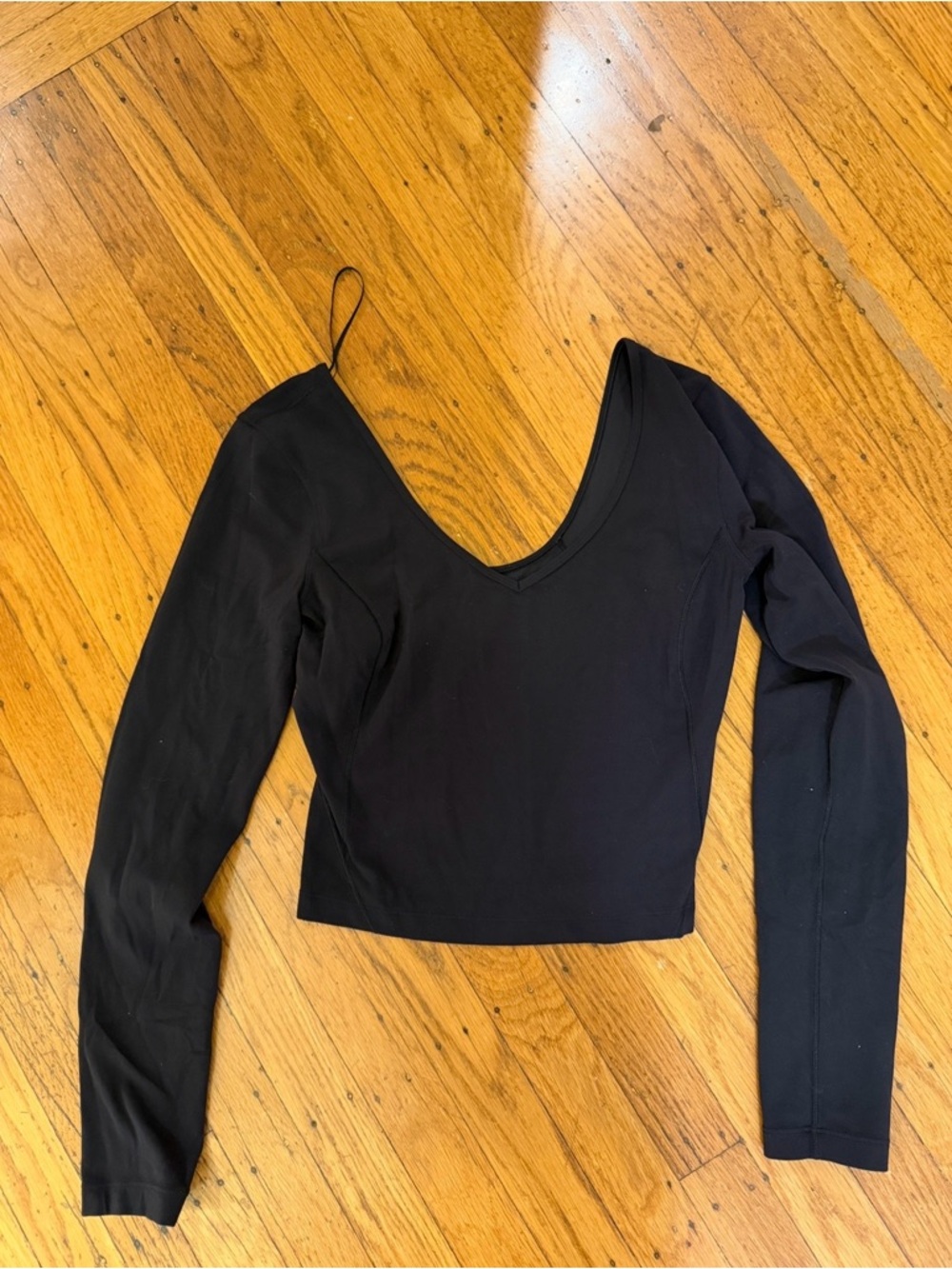 lululemon athletica Black Long-Sleeve V-Neck Crop Top